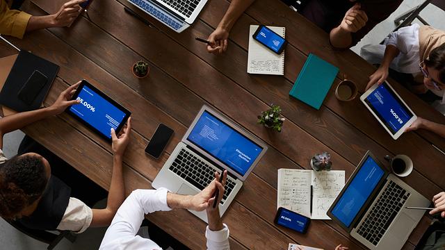 Prompt Engineering to Agentic AI: The Contractor Skills Clients Are Paying For