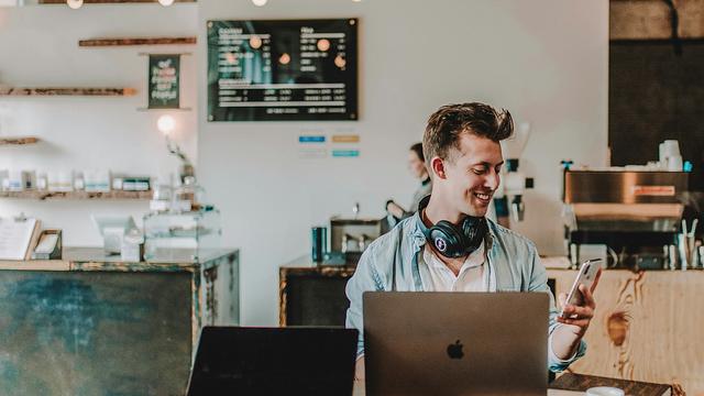 Global IT Contractor Rates 2026: What You Should Be Billing by Region